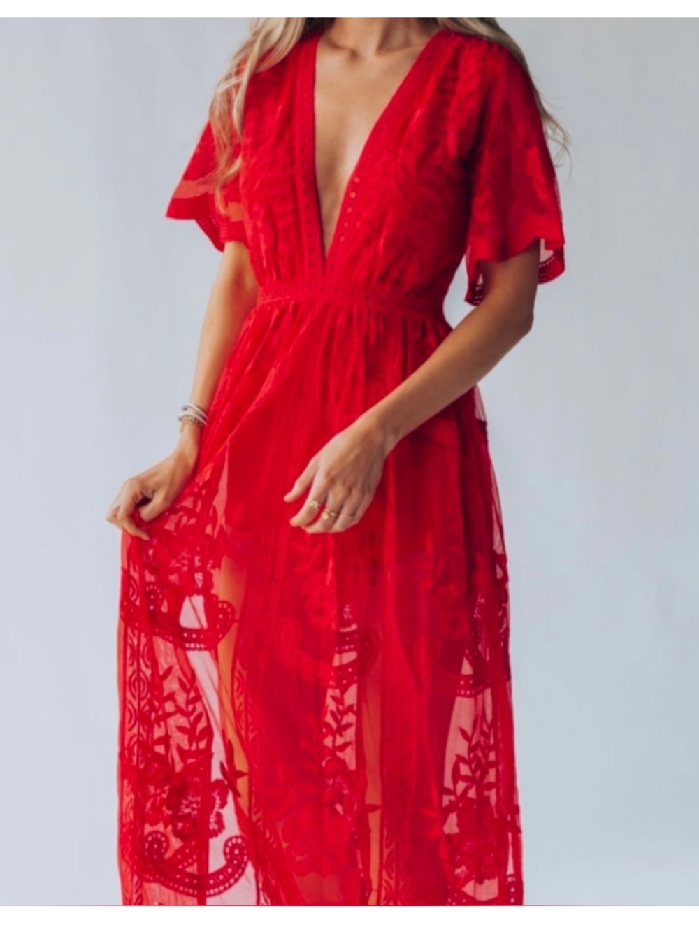 $85 NWOT Honey Punch Endless Lace Romper Maxi Dress Medium RED